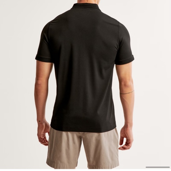 Abercrombie Men's Black Performance Polo - Picture 5 of 7